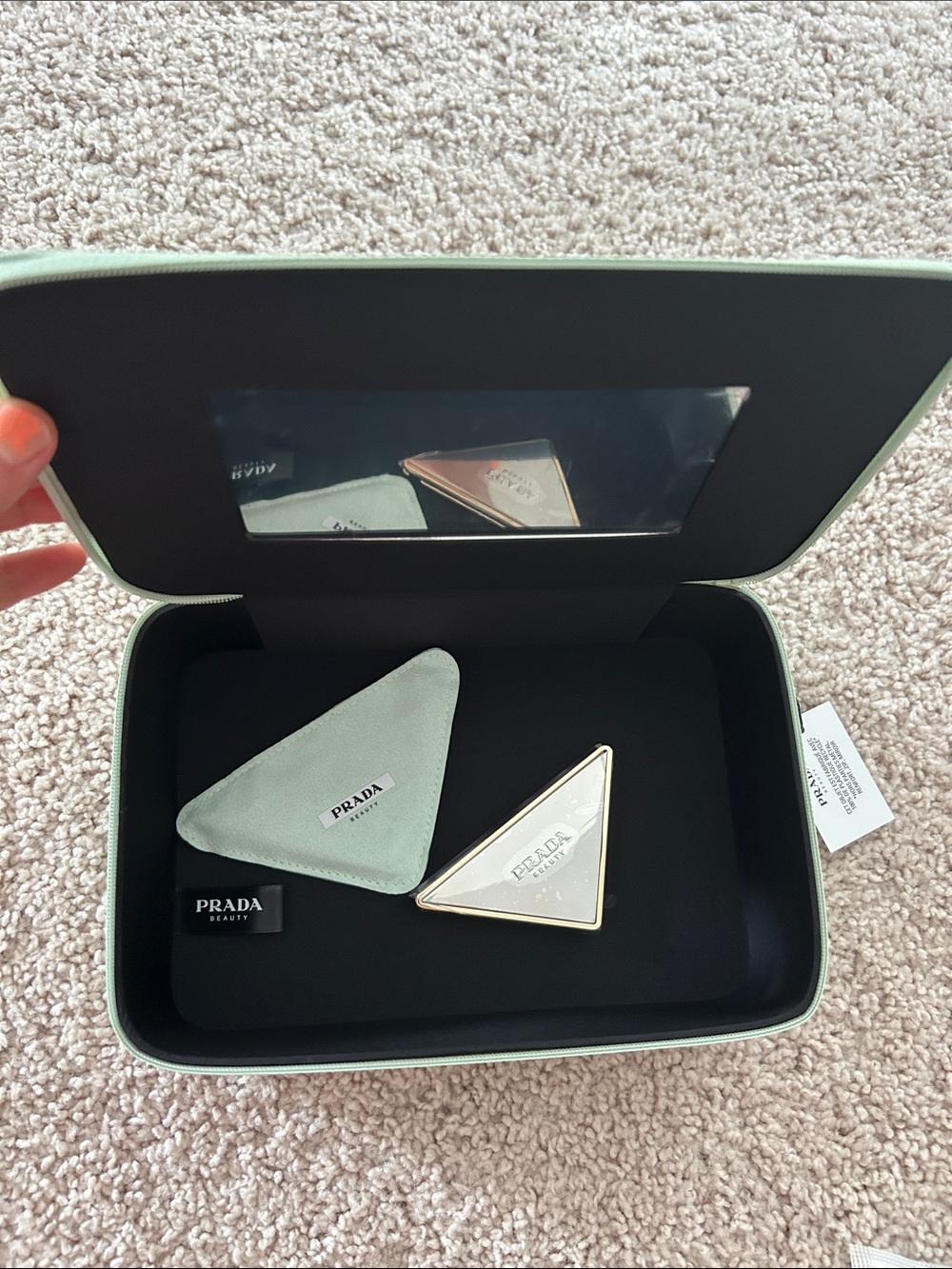 Prada beauty case & compact mirror - Picture 5 of 14